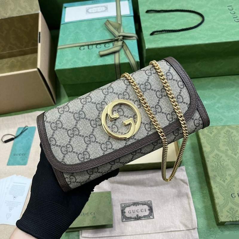 G*u*i wallets & purse
